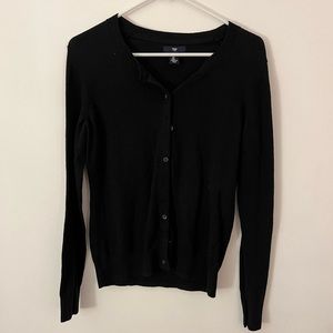 Gap black button up cardigan szM